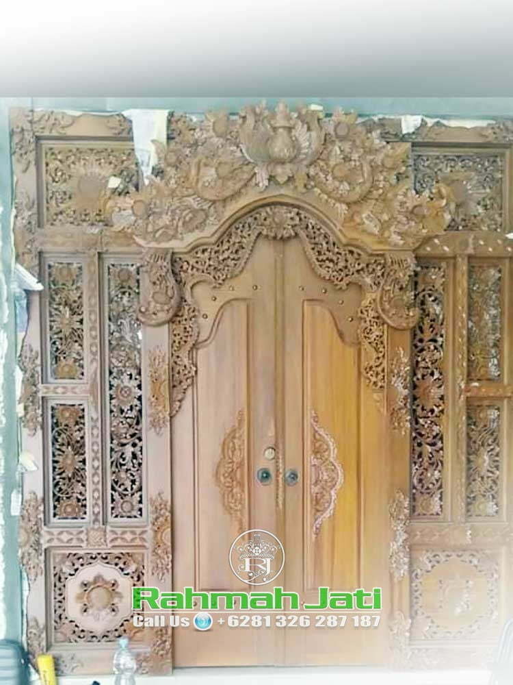 Contoh Pintu Gebyok Bali