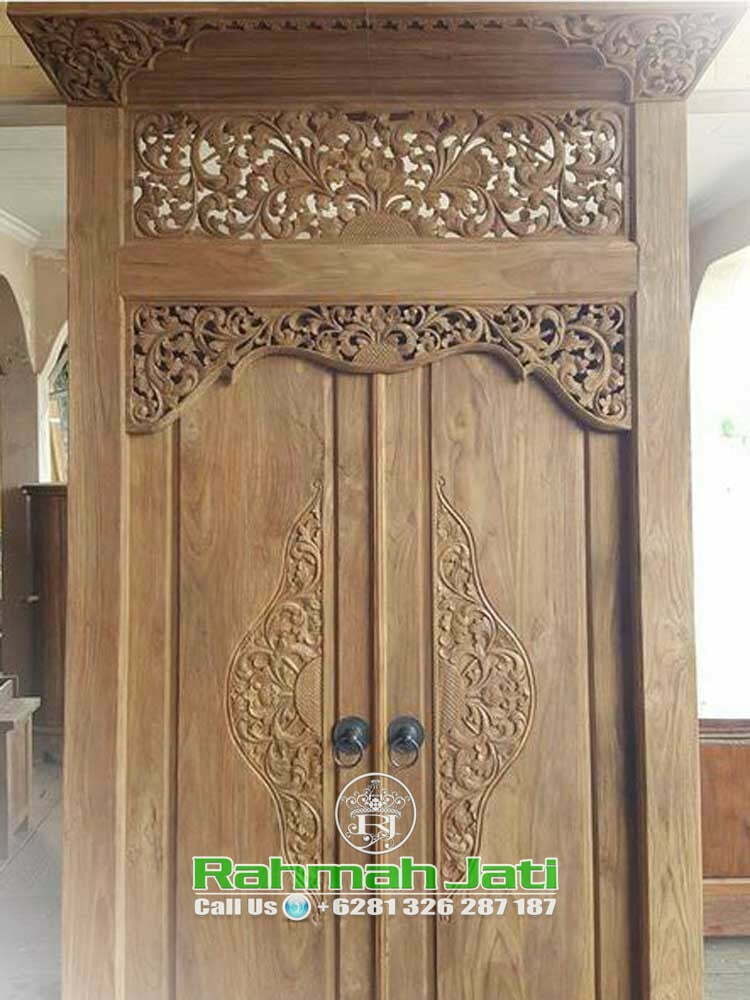 Pintu Gebyok Ukiran Bali